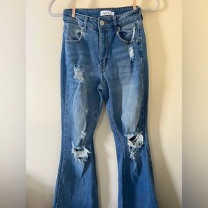 Rue 21 size 0 bell bottom jeans (ONLY WORN ONCE)